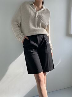 Trendy, chic and comfortable midi length bermuda shorts made from wool rayon blend with a linen look. Slimline tailored fit with belt loop waistband and pin tuck detail. Model is in MINUSEY S. ✔️ Free worldwide express shipping over $100✔️ Loved by 6,500+ customers✔️ Limited edition collections, maximum style⠀⠀⠀⠀⠀⠀⠀⠀⠀Stay ahead of the trend with can’t-find-anywhere-else staples. Your closet will thank you 💕 * MINUSEY S = EU 34, US 2* MINUSEY M = EU 36, US 4* 30% Wool / 35% Rayon / 35% Polyester* Dry clean* Made in Korea - Model Height: 170cm/5'7" (US2, EU34) Velvet Wrap Dress, Trendy Chic, Pin Tucks, The Trend, Model Height, Midi Length, Bermuda Shorts, Wrap Dress, Greece