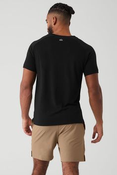 A short-sleeve staple, the Triumph Raglan Tee is soft enough to wear all day, every day. A slim, relaxed fit and classic crew neck make it the most versatile piece in your closet. Versatile Moisture-wicking Crew Neck T-shirt, Athleisure Short Sleeve T-shirt For Everyday, Black Relaxed Fit Activewear, Functional Crew Neck Tops For Everyday, Functional Everyday Crew Neck Tops, Black Crew Neck Activewear For Everyday, Athleisure Go-dry T-shirt, Go-dry Short Sleeve T-shirt For Everyday, Everyday Athleisure T-shirt With Go-dry Technology