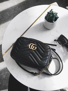 Handbags Gucci, Balenciaga Handbags, Perfect Handbag, Cheap Handbags, Quality Handbags, Ostrich Leather