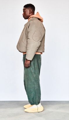 Yeezy Gap Round Jacket Outfit, Yeezy Gap Hoodie, Yeezy Fashion Menswear, Yeezy Fashion Show, Bamboo Hats, Streetwear Outfits