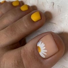 2024 Spring Toe Nail Colors and Pedicure Ideas: Cute, Simple, and Stylish Designs Pedicure Ideas Shellac, Mexican Pedicure Designs, Pedicure Sunflower Design, Jell Manicure Ideas, Nails For Trip To Greece, Toenail Nail Art, Bright Toenails For Summer, Cute Summer Toenails, Pedicure Summer Ideas