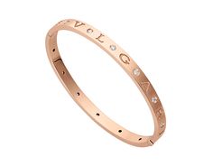 B.zero1 Essential 18 Kt Rose Gold Bangle Bracelet Set With Diamonds Bvlgari Gold, Bvlgari Bracelet, Rose Gold Bangle Bracelet, Bulgari Jewelry, Bvlgari Jewelry, Solitaire Diamond Pendant, Bracelet Rose Gold, The Bangles, Rose Gold Bangle