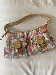 Funky Purses, Cool Bags, Funky Bags, Style Français, Oui Oui, Dream Clothes, Vintage Bags