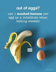 an image of a banana and eggs on the same page with caption in spanish