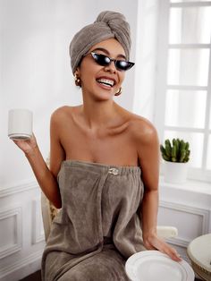 Want Shinier, Smoother, and Healthier Hair From Your Shower Routine？Just 2 Steps：1.Do not use rough hair towels,your hair deserves better!2.Choose Our Microfiber Hair Turban Towel— the Best Hands-Free Hair Drying Solution for All Hair Styles.Perfect For Makeup,Spa,Checking Your Email,or just Relaxing.With High-Quality Fabric & Stylish Design at such a Low Price, it's a MUST-BUY!Exclusive Trendy Colors & Designs, only at SHEIN BASIC LIVINGBenefits :•REVOLUTIONARY MICROFIBER. SUPER SOFT•ULTRA-ABSO Spa Wear, Towel Turban, Hair Towel Wrap, Hair Turban, Frizz Free Hair, Body Wrap, Spa Bath, Towel Wrap, Hair Towel