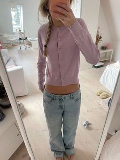 #fashion #style #lookbook #aesthetic #mirror#popular #matcha #cofee #art #paint #design #shoes #sambas #fitinspo #bedroom #inspo #braids #pink #tumblr #unique #university #london #stockholm #vanillagirl #clean #cleagirl #preppy #style#barbie #hair #hairgoals #lowrise #jeans #cardigan #jewelry #trends #trending #winter #fall #october #pink #navy #copenhagen #fashionweek #adidas #ad #sambas #spezial #books Outfit Inspo Stockholm, Braids Pink, Cph Style, Stockholm Outfit, Adidas Ad, Neat Casual Outfits, Look Legging, Skandinavian Fashion, Stockholm Style