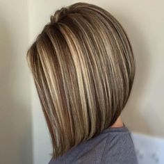 Brown Lob With Blonde Highlights Highlights And Lowlights, Inverted Bob, Light Brown Hair, Hair Color Ideas, Bob Cut, Brown Hair, Light Brown, Highlights, Hair Color