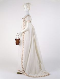 1815 Fashion, Dresses Historical, Elizabeth Darcy, Regency Costume, Antique Purse, Regency Gown, Regency Era Fashion, Historical Dress, Period Pieces