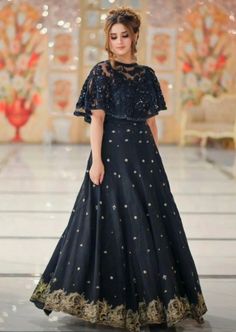 Latest Gown Designs Party Wear, Dress Outfits Party, Long Frock Designs, Latest Bridal Dresses, Simple Gowns, Stylish Short Dresses, Beautiful Pakistani Dresses, Women Dresses Classy