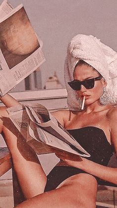 Sunbathing Aesthetic, Affiliate Aesthetic, Boujee Aesthetic, Fashion 80s, Photographie Portrait Inspiration, Classy Aesthetic, Photoshoot Concept, 90s Aesthetic, Retro Wallpaper