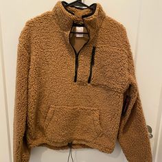 Super Soft Teddy Sweater. Never Worn, Tags Attached It’s A Junior Size Large For An Oversized Fit Brown Chenille Sweater, Teddy Bear Sweater Outfit, Sherpa Quarter Zip, Teddy Sweater, Teddy Bear Sweater, Flannel Hoodie, Light Pink Sweaters, Soft Teddy, Crop Top Hoodie