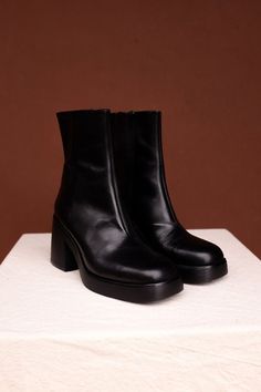 Vagabond BROOKE BOOTS - BLACK Vagabond Boots Outfit, Vagabond Brooke, Vagabond Boots, 70s Boots, 90s Boots, Vagabond Shoes, Platform Boots Chunky, Swedish Fashion, Scandinavian Fashion