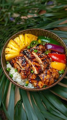 Tropical Flavors: Savor the Essence of Hawaiian Teriyaki Chicken! Hawian Food, Hawaiian Teriyaki Chicken, Hawaiian Luau Food, Hawaii Dinner, Tropical Recipes, Ayam Teriyaki, Island Kitchens, Good Food Recipes, Island Recipes