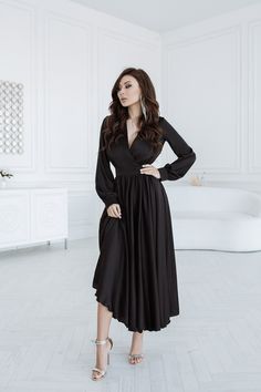 Fabric: faux silk Viscose 35%, Polyester 35%, Cotton 20% Nylon 10% V-neck Long sleeve Puffed sleeve Accordion pleat Maxi length Elegant Billowy V-neck Maxi Dress, Elegant Pleated V-neck Midi Dress, Evening V-neck Midi Dress With Folds, Fitted V-neck Maxi Dress With Draped Sleeves, Fitted Pleated V-neck Dress For Evening, V-neck Dress With Gathered Sleeves For Fall, Fall V-neck Dress With Gathered Sleeves, Formal Pleated V-neck Dress, V-neck Maxi Dress With Elastic Sleeves For Party