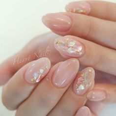 Cute Pedicure Colors, Seashell Nails, Japanese Nail Design, Pedicure Colors, Asian Nails, Japanese Nail Art, Japanese Nails, Nail Art Wedding, Bride Nails