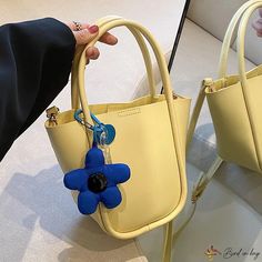 Bird in Bag - Popular small bags female new casual crossbody fashion handbag bucket bag Street Trends, Sewing Thread, Bird In Bag, Small Bags, Fashion Handbags, Bucket Bag, Top Handle Bag, Thread, Street Style