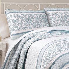 3-pc set includes: 1 Quilt, 2 Pillow Shams. Reversible. 100% Cotton. Lush Decor Blue Stripe Reversible King Quilt Cotton with (Fill) | 16T002783 Country Style Bedroom, Affordable Bedding, Lush Decor, Perfect Bedding, Luxury Sheets, Bedding Essentials, Bedding Stores, Blue Quilts