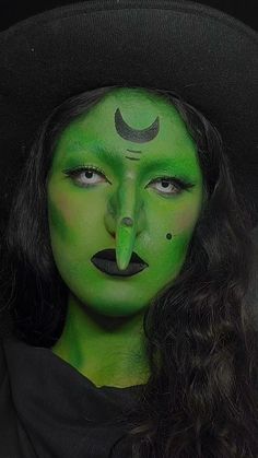 @anab.mf_ Mystique Costume, Wicked Witch, Zombie, Wicked, Witch, Green, Fictional Characters, Art