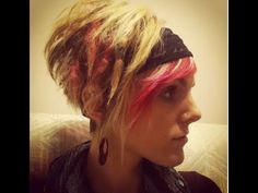 Head Band Style for Short Hair - YouTube Dreads In Short Hair, Headbands With Short Hair, How To Make Dreads, Teenage Hair, Boho Short Hair, Hippy Hair, Style For Short Hair, Beach Waves For Short Hair, Partial Dreads