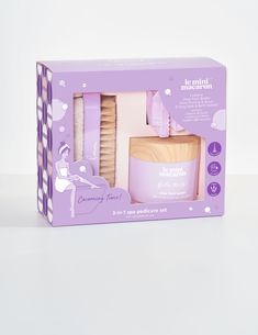 Turn a pedicure into an experience with our luxurious 3-in-1 spa which contains a complete combination of essential products for an ultra-hydrating, revitalizing spa-grade pedicure for your feet, the ultimate in selfcare!  Included inside: Luxurious Full-Size Foot Butter in “Shea Butter” Scent 3 Fizzy Foot Bombs in “Lavender” Scent  Double Sided Pumice and Foot Brush Mini Macaron, Spa Pedicure, Essential Products, Pedicure Set, Spa Set, Pedicure Kit, Foot Spa, Manicure Kit, Gel Polish Colors