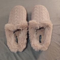 Nine West Bedroom Slippers. Tan/Taupe. Faux Fur Is So Soft. Inside Is Also Faux Fur. Sized As A Medium (7-8) But Seems A Little Small For An 8. See Measurements. Nwot Comfy Super Soft Beige Slippers, Beige Super Soft Winter Slippers, Winter Super Soft Beige Slippers, Super Soft Beige Winter Slippers, Comfortable Beige Slippers For Winter, Cozy Beige Round Toe Slippers, Cozy Super Soft Beige Slippers, Cozy Beige Winter Slippers, Beige Synthetic Slippers For Winter