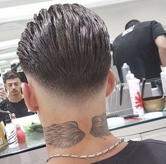 Long Slicked Back Hair, Faded Haircut, Slick Back Haircut, Barbers Cut, Men Haircut Curly Hair, Mens Hairstyles Thick Hair, Cool Mens Haircuts, Mens Fade, Faded Hair