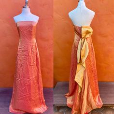 Traumhaftes Vintage 90s/Y2K Abendkleid irisierendes Orange/Gold Reißverschlüsse im Rücken Hat große Goldschleife hinten Zug EUC Brustumfang: 92 cm Taille: 30" Hüftumfang: 102 cm FOLGEN Sie mir auf INSTAGRAM für Neuankömmlinge!  @sweetpickinsshop *Für Vintage-Bücher und Dekorationsschätze: http://www.etsy.com/shop/ReVampBooks 10% aller Gewinne werden an Reecesrainbow.org gespendet, um meinen großartigen Sohn mit Down-syndrom zu ehren. Y2k Prom Dress, Prom Dress Strapless, Y2k Prom, Iridescent Dress, Strapless Prom Dresses, Formal Party Dress, Bow Dress, Evening Formal, Fashion Board