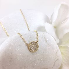 Disc Necklace, Pave Necklace, Circle Necklace, Cubic Necklace, CZ Diamond Necklace, Tiny Diamond Necklace, Gold Silver Rose Gold Necklace, Micro Pave CZ Necklace, Delicate Necklace, Layer Necklace, Bridesmaid Gift Pave CZ Disc Necklace This darling necklace consists of small 16k gold plated 10mm cz pave disc hanging from a delicate gold/sterling/rose gold filled chain with spring clasp closure. This is a great layer necklace that works well with everything and also makes a wonderful gift! Discou Tiny Diamond Necklace, Dainty Chain Necklace, Pave Necklace, Gold Circle Necklace, Cz Necklace, Chain Choker Necklace, Aqua Chalcedony, Tiny Diamond, Disc Necklace