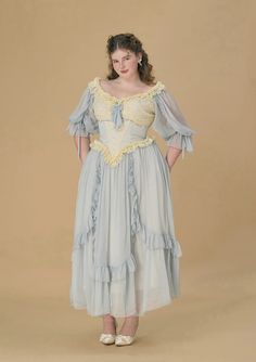 Curve & Plus "The skirt of Rila"Corset Dress Alice Clothes, Plus Size Gown, Plus Size Corset Dress, Yule Ball, Plus Size Gowns, Plus Size Corset, Fantasy Gowns, Neckline Designs