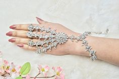 Silver plated Four finger Polki Haathphool . Haath Phool, Kundan Earrings, Bridal Bracelet, Chain Link Bracelet, Link Bracelets, Arm Band, Chain Link, Bridal Jewelry, Silver Plate