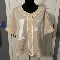 Fun Shirt From Zara. Full Button Down. Size S. Nwt, No Damage. Beige Button-up Top From Zara, Zara Beige Button-up Top, Beige Button-up Zara Top, Pink Bustier Top, Zara Sleeveless Top, Linen Wrap Top, Knot Crop Top, White Floral Blouse, Boho Tank Top