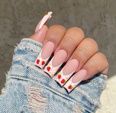 French Spring Nails, Cute Long Nails, Easy Nail Art Ideas, Summer Nail Art, Punk Nails, Airbrush Nails, Nail Art Trends