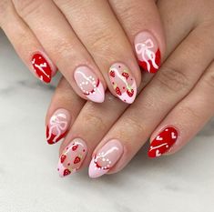 Pink And Red Bow Nails, Strawberry Summer Nails, Strawberry Nails Pink, Strawberry Nail Designs, Ruby Red Nails, Strawberry Shortcake Hair, Biab Nails, Bday Nails