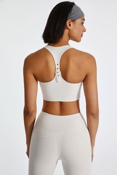 Color_White Sand Compressive Racerback Sports Bra With Straps, Adjustable High Stretch Sports Bra With Tank Straps, Functional T-back Sports Bra With Built-in Support, High Stretch Racerback Sports Bra With Straps, Racerback Sports Bra With Straps For Training, Yoga Racerback Sports Bra With Adjustable Straps, Yoga Sports Bra With Adjustable Racerback Straps, Adjustable Straps T-back Sports Bra For Workout, T-back Sports Bra With Adjustable Straps For Gym