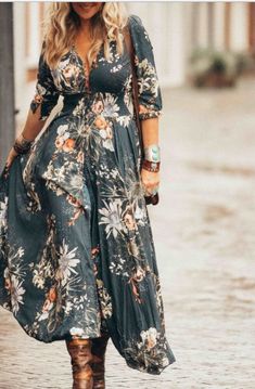 Summer low-key luxury simple girls plus size women's clothing personalized printing design V-neck sexy dress Sukienki Maksi, Maxi Dress Boho Chic, Look Boho Chic, Boho Styl, Chique Outfits, Mode Boho, Maxi Robes, Plus Size Womens Clothing, Types Of Skirts