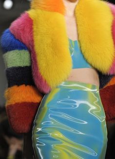 Imagem de 90s, 1990, and fashion Fran Nanny, Colorful Aesthetic, Rainbow Outfit, Nanny, Karl Lagerfeld, Gq