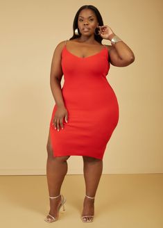 The chain shoulder straps are the perfect accessory to our laidback ribbed bodycon dress that serves body & skin with a little side split action. Ribbed Spaghetti Strap Bodycon Dress, Bodycon Dress Plus Size, Plus Size Summer Dress, Ribbed Knit Bodycon Dress, Party Midi Dress, Knit Bodycon Dress, Plus Size Party, Plus Size Trendy, Dresses Date Night