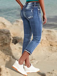 Product Title :Loose Casual Plain Denim Ripped Zip Fly Mid Waist Capris Jeans Product Measurements cm Size US Waist Bust Hip S 6-8 70-74 88-92 96-100 M 10 75-78 93-96 101-104 L 12 79-84 97-102 105-110 XL 14 85-90 103-108 111-116 XXL 16 91-96 109-114 117-122 Product Details Decoration/Process:Buttoned Closure Type:Zipper Edition type:Loose Pants Length:Capris Waistlines:Natural Elasticity:No Elasticity Pants type:Straight pants Silhouette:H-Line Thickness:Regular Size Type:Regular Size Activity:D Stylish Outfits For Women Over 50, White Tennis Shoes, Over 60 Fashion, Linen Fashion, Denim Patterns, Fashion Jeans, Long Jeans, Capri Jeans, Ripped Denim