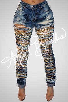 Vestiti In Jeans, Diy Ripped Jeans, Ripped Denim Jeans, Ripped Jeggings, Denim Outfits, Ankle Length Jeans, Trendy Swimwear, Jeans Fabric, Jeans Diy