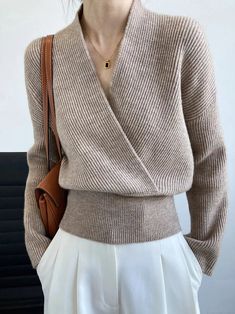 Crossover V-neck wrap sweater Tops Stylish, Sweater Tops, Knit Wrap, Wrap Sweater, 가을 패션, White Pants, Winter Knits, Winter Sweaters, Casual Pullover