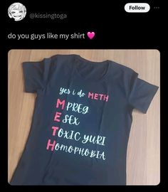 a t - shirt that says, yes i do not mean to be in love with someone