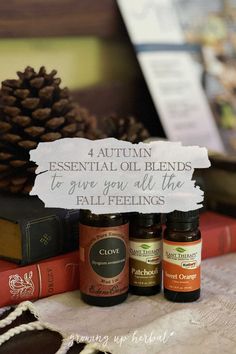 4 Autumn Essential Oil Blends to Give You All the Fall Feelings | Growing Up Herbal | Looking for those fall feelings? If so, here are 4 autumn essential oil blends to add to your diffuser to put you in the fall mood! Fall Mood