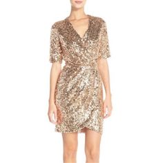 French Connection Gold Sequin Sparkle Cocktail Wedding Wrap Dress Size O This Is The Dress For A Party! Faux Wrap, Gold Sequin, Satin Lining, Back Zip. Super Flattering Pit To Pit Is Approx 16" Approx 35" Long Smoke And Pet Free Home Rose Gold Cocktail Dress, Rose Gold Cocktail, Dress Wedding Party, Gold Cocktail Dress, Leandra Medine, Anna Dello Russo, Cocktail Dress Wedding, French Connection Dress, Eve Dresses