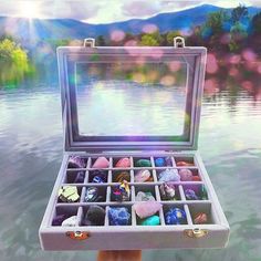 Crystal Box Ideas, Crystal Gifts Ideas, Witchcraft Altars, Crystal Storage, Felt Organizer, Giveaway Rules, Witchcraft Altar, Unique Crystals, Displaying Crystals