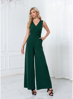 JJ's House No Polyester Maxi V-Neck Fall Spring Winter Jumpsuit/Pantsuit Elastic Waist NO Dark Green S Height:5.7ft(174cm) Bust:33.5in(85cm) Waist:26in(66cm) Hips:36in(91cm) Dress. #JJ's House #No #Polyester #Maxi #VNeck #Fall #Spring #Winter #JumpsuitPantsuit #ElasticWaist #NO #DarkGreen #S #Dress Bridesmaid Dresses Neckline, Prom Dress Plus Size, Floor Length Chiffon Bridesmaid Dresses, Ruffle Fabric, Pant Suits, Two Piece Homecoming Dress, Bridesmaid Dresses Online, Lace Homecoming Dresses, Plus Size Prom Dresses