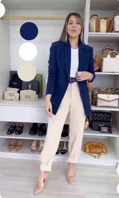 Blazer For Women Formal, Outfit Ideas 2024, Effortless Outfit, Stylish Work Attire, Outfit Mujer, Trends For 2024, Aesthetic Outfit Ideas, Winter Styles, Look Older