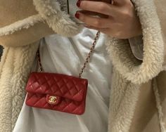 Red Chanel, Bags Aesthetic, Material Girls, Cloth Bags