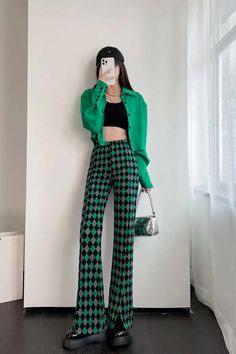 High Waist Elegant Argyle Pattern Flare Pants – Tomscloth Trendy Green Winter Pants, Green Winter Long Pants, High Waist Green Bottoms For Winter, Retro Green Pants For Fall, Green High-waisted Pants For Winter, Winter Green High-waisted Pants, Pattern Flare Pants, Argyle Pattern, Simple Trendy Outfits