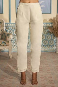 White shirt style kaftan featuring intricate sequin detailing. Comes with coordinating pant. - Aza Fashions Two Sisters, Set Women, Pant Set, Aza Fashion, White Shirt, Pants Set, Shirt Style, Sequin, Collar