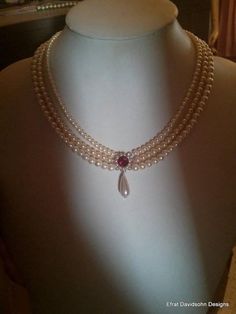 Wedding Set Pearls and Ruby Red Stone Ivory Cream Pearls | Etsy Ruby Choker, Ruby Necklace Designs, Ruby Jewelry Necklaces, Unique Wedding Jewelry, Bridal Necklaces, Gold Pearl Jewelry, Vintage Style Necklace, American Diamond Necklaces, Dainty Diamond Necklace